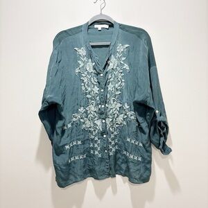 Karyn Seo Teal Green Floral Embroidered Button-Front Blouse Roll Tab Sleeves M